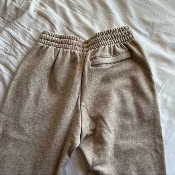 NWOT Under Armour Joggers Essential Fleece Joggers - Picture 4 of 5